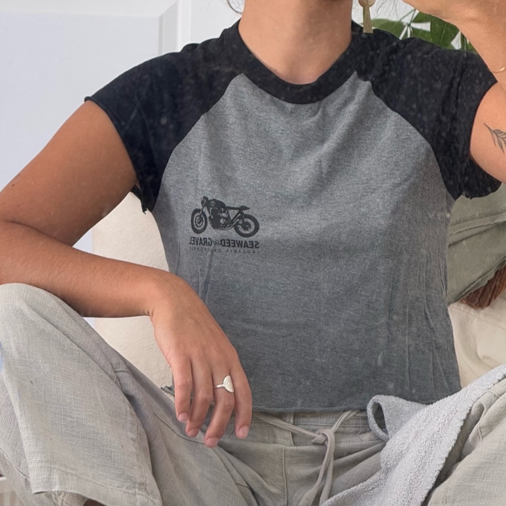 seaweed & gravel crop top